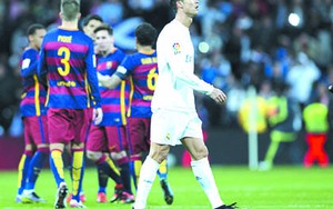 Real Madrid - Barcelona 0-4: Nguy hiểm quá, ngài Perez!